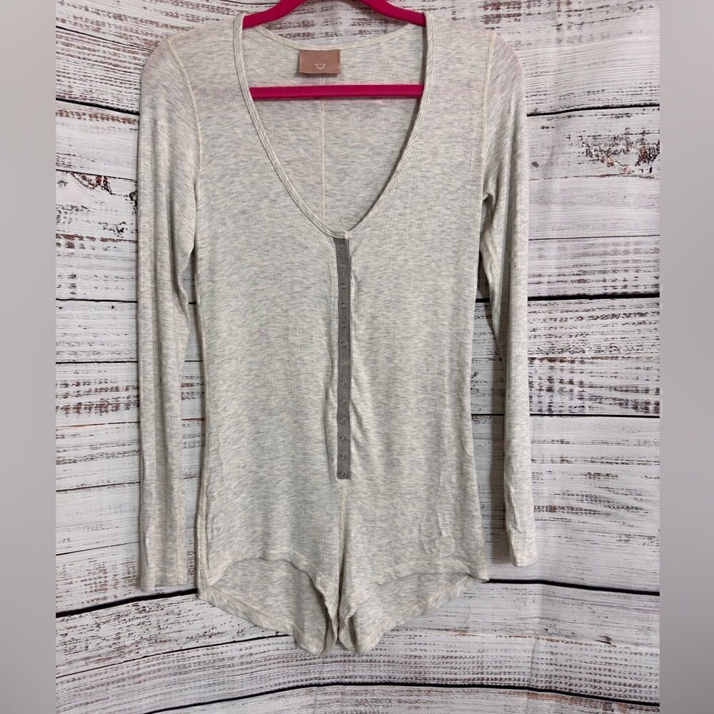 Stillwater Romper Womens size Medium‎ Ripped Hanley Heather Gray Lounge Modal - Picture 3 of 12